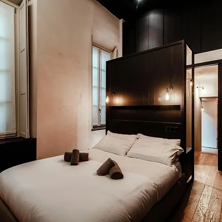 Writer's Loft In - The House Of Travelers Como