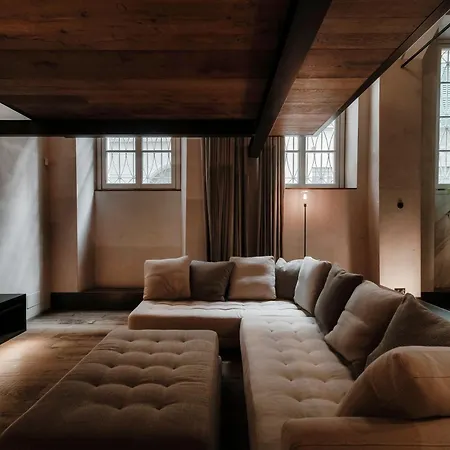 Writer's Loft In - The House Of Travelers Apartment Como