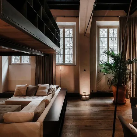 Writer's Loft In - The House Of Travelers Apartment Como